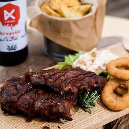 Apartmajska Hisa Mustrinka Apartamento Cerklje na Gorenjskem