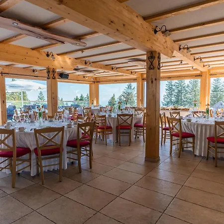 Apartmajska Hisa Mustrinka