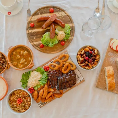 شقة Apartmajska Hisa Mustrinka سيركلجي نا جورينجسكيم