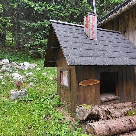 Apartmajska Hisa Mustrinka