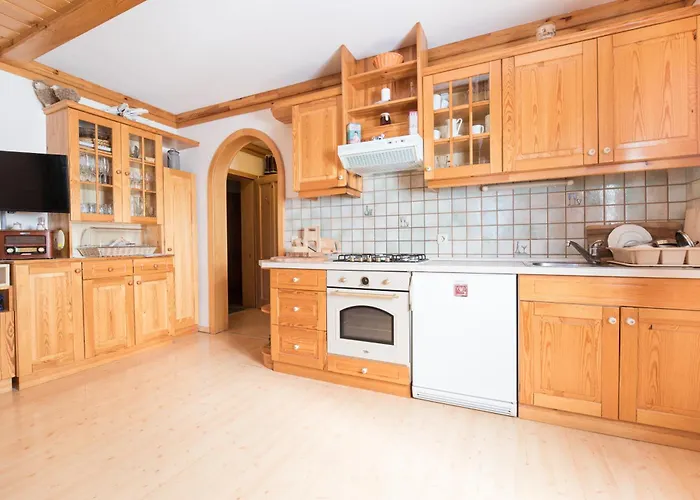 Apartmajska Hisa Mustrinka Appartement