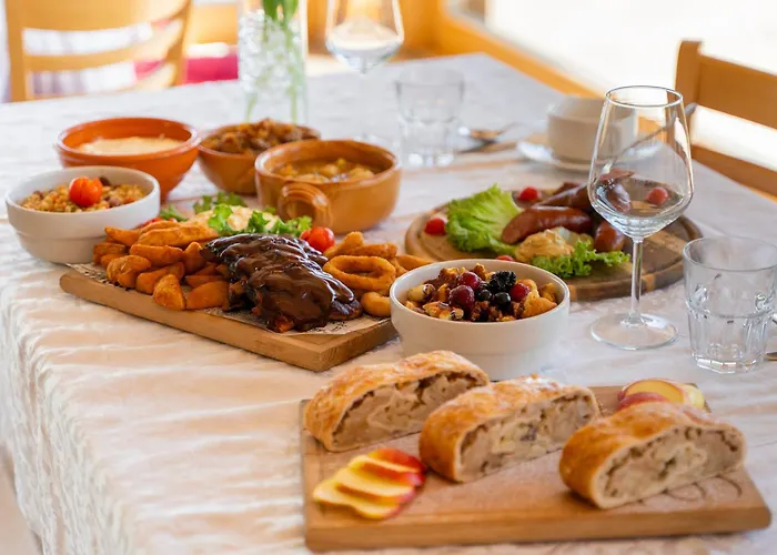 Apartmajska Hisa Mustrinka Appartement